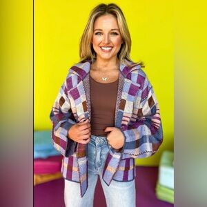 Fate Blue Colorblock Plaid Collared
Sweater Jacket. Size Large